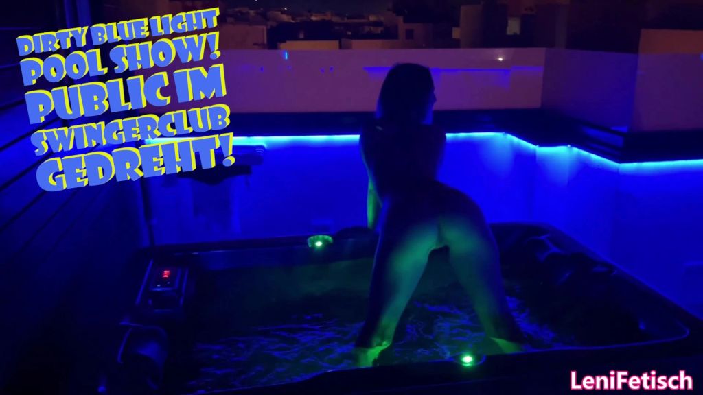 sexy foto nr. 10 von DIRTY BLUE LIGHT POOL SHOW! PUBLIC IM SWINGERCLUB GEDREHT!