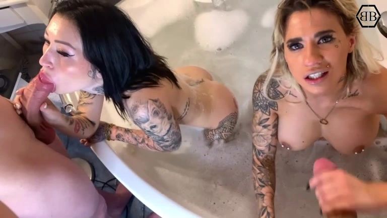 sexy foto nr. 10 von Blow your Mind – Deepthroat mit meiner Schwester