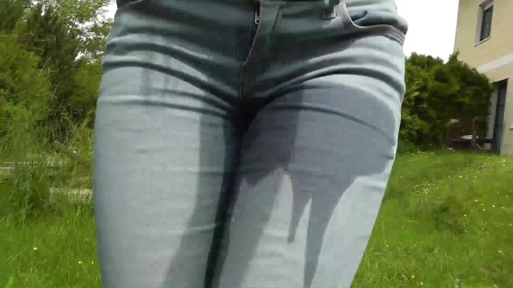 sexy foto nr. 7 von Doppel Jeans Piss
