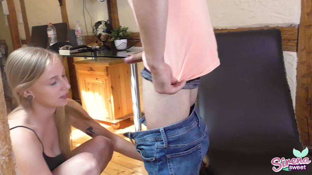 sexy foto nr. 2 von Dreisten Pizzaboten abgefickt!