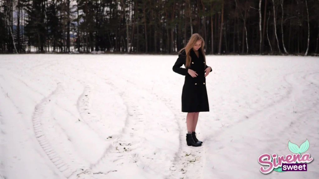 sexy foto nr. 1 von Schnee Piss mit Orgasmus bei -10 Grad