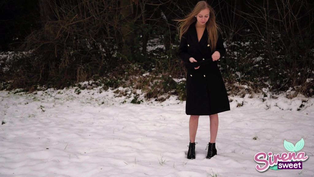 sexy foto nr. 2 von Schnee Piss mit Orgasmus bei -10 Grad