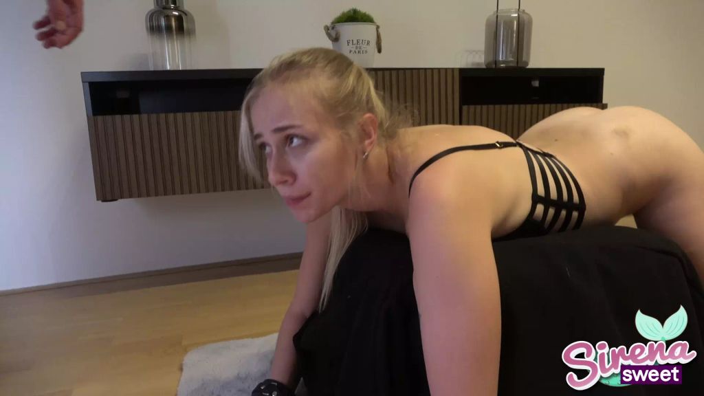 sexy foto nr. 5 von 3 mal volltanken bitte! 3x Sperma in alle 3 Löcher!