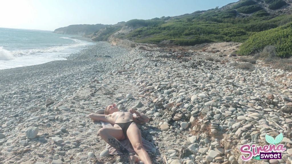sexy foto nr. 2 von Keiner am Strand? Perfekt ich lege einfach los!