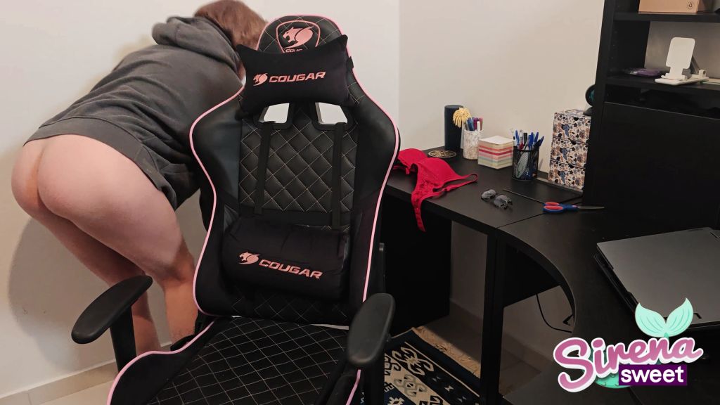 Vorschaubild 2 zum Video „Die Cam ist aus aber ich brauche MEHR! Privater Spaß“