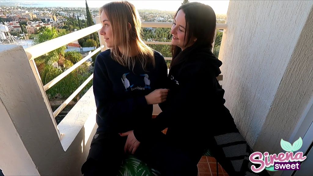 sexy foto nr. 4 von Public Lesbo Fun auf Zypern