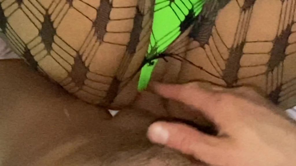 sexy foto nr. 8 von WG BEWOHNER ZWINGT MICH ZU FICKEN!!POVHEIMLICH!!!!
