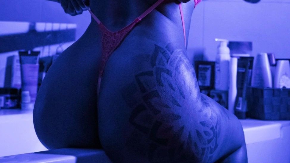sexy foto nr. 9 von HILFE!!Schwanger vom Stiefbruder? Not GEil Abgeritten!!!