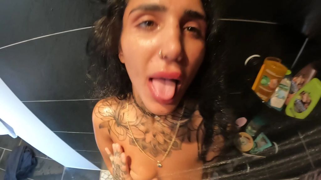 sexy foto nr. 3 von Stiefvater In Der Dusche Erwischt Gefickt Vollgewixxt !
