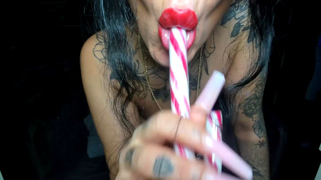 sexy foto nr. 6 von Heimliche die Zuckerstangen in meine FICKLÖCHER gestopft!