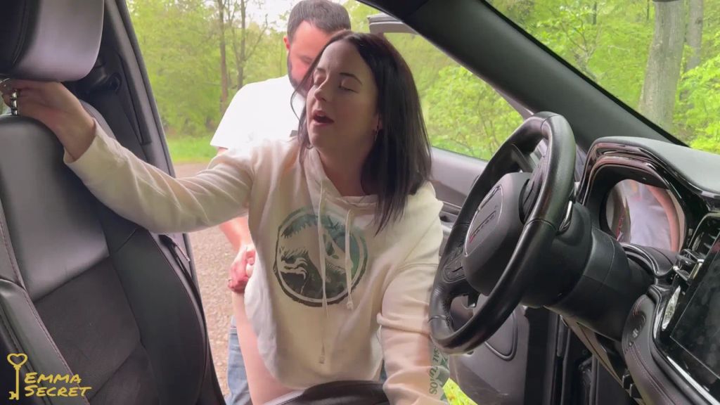 sexy foto nr. 4 von Verfickte Anhalterin! Im Auto durchgefickt!