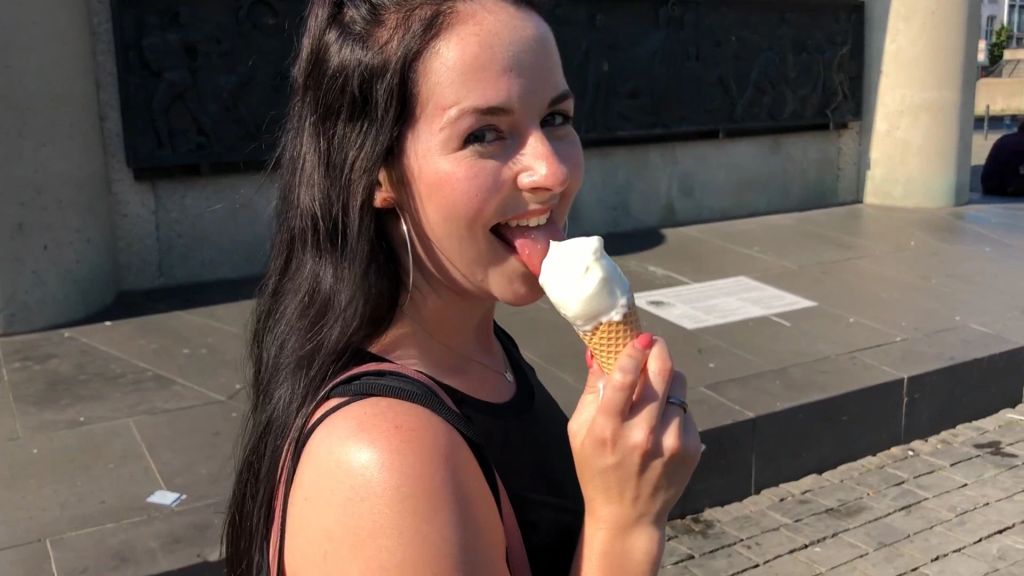 Eis essen?! Ein ARSCHFICK ist geiler! ANAL EXTREM!
