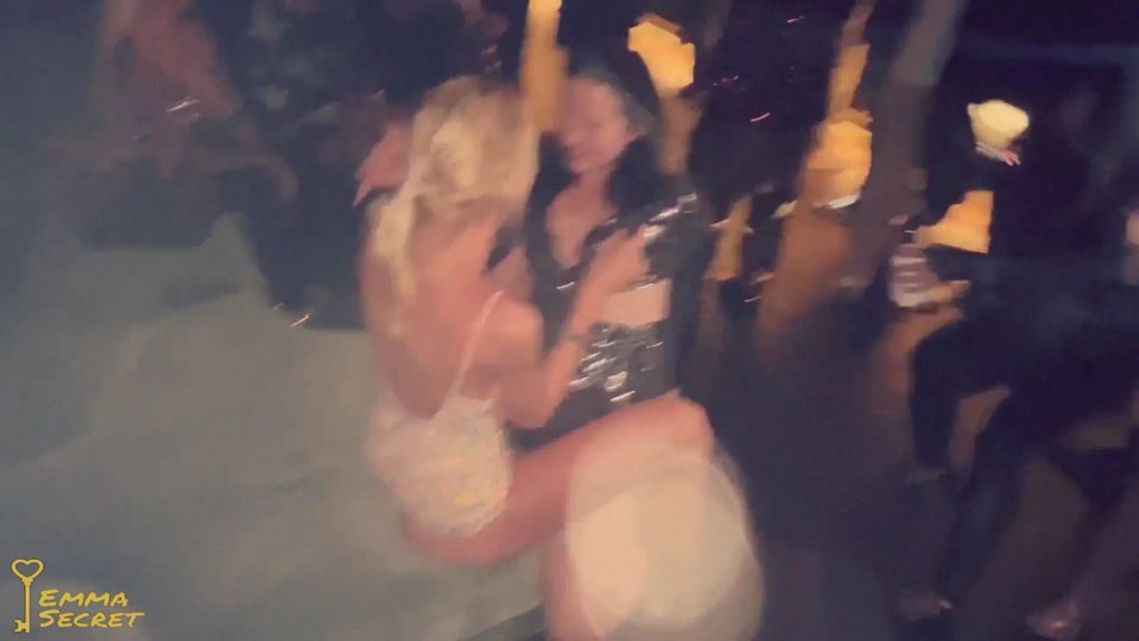 sexy foto nr. 8 von ESKALATION auf privater VENUSPARTY!