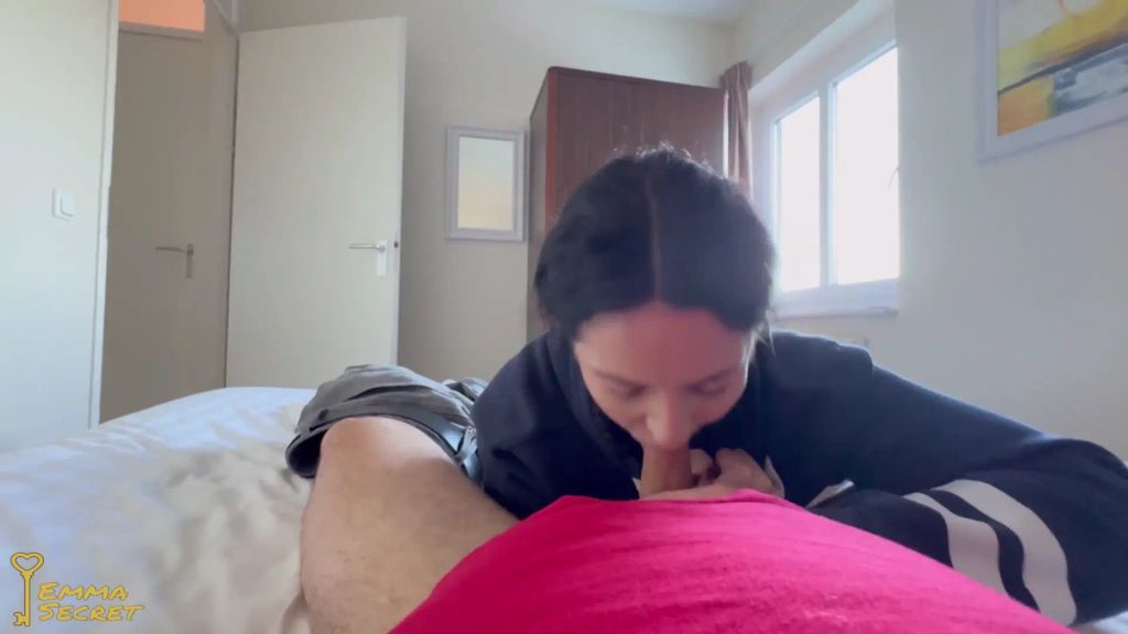 sexy foto nr. 8 von Psst! Wir hören die anderen ficken, jetzt bin ich auch geil!