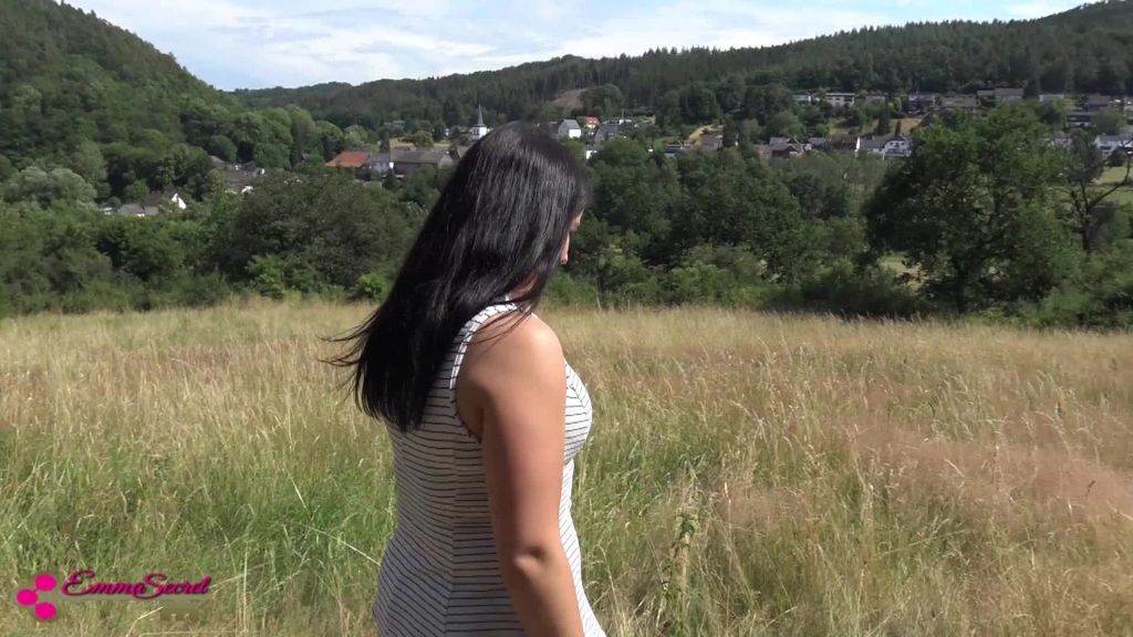 sexy foto nr. 1 von Public gefingert & geil gekommen!