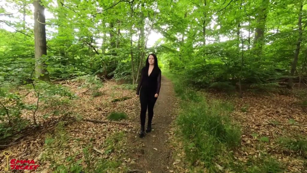 sexy foto nr. 1 von ERWISCHT! Beim FICK im Wald!