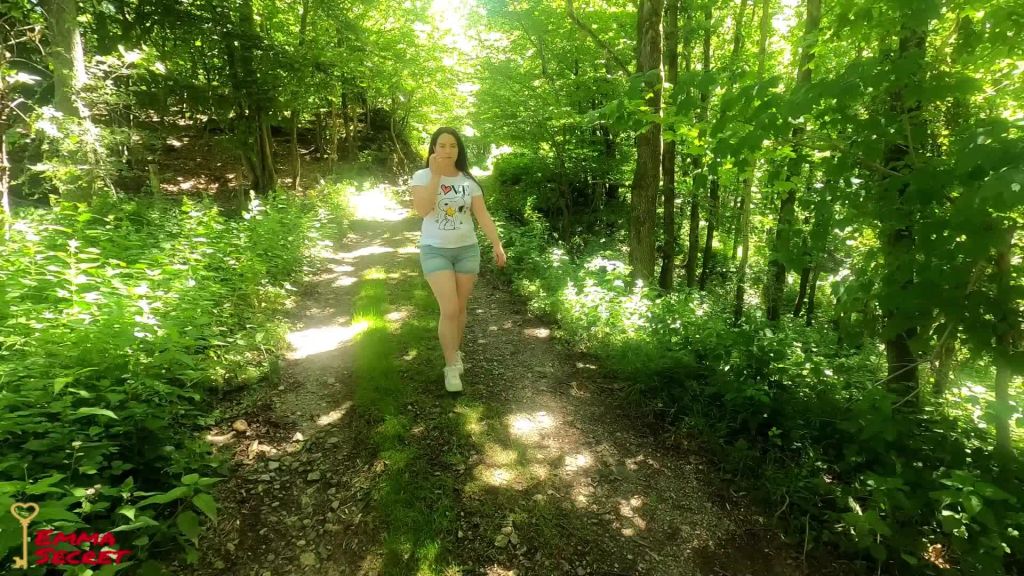 sexy foto nr. 1 von OMG! Blowjob Pause beim Wandern!