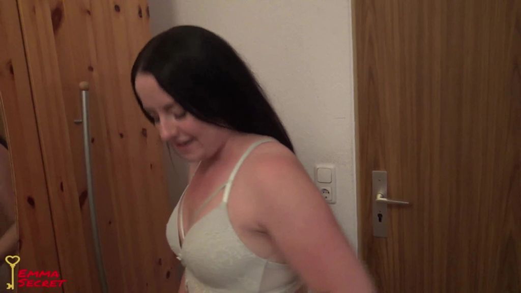sexy foto nr. 2 von OMG! Vom Mitbewohner heimlich beobachtet & GEFICKT!
