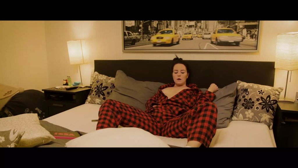sexy foto nr. 3 von Trailer! Emma Secret Diary!