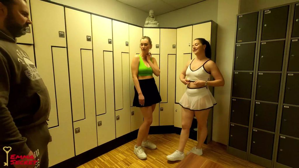 sexy foto nr. 1 von Hopla! PUBLIC Tennis DREIER!