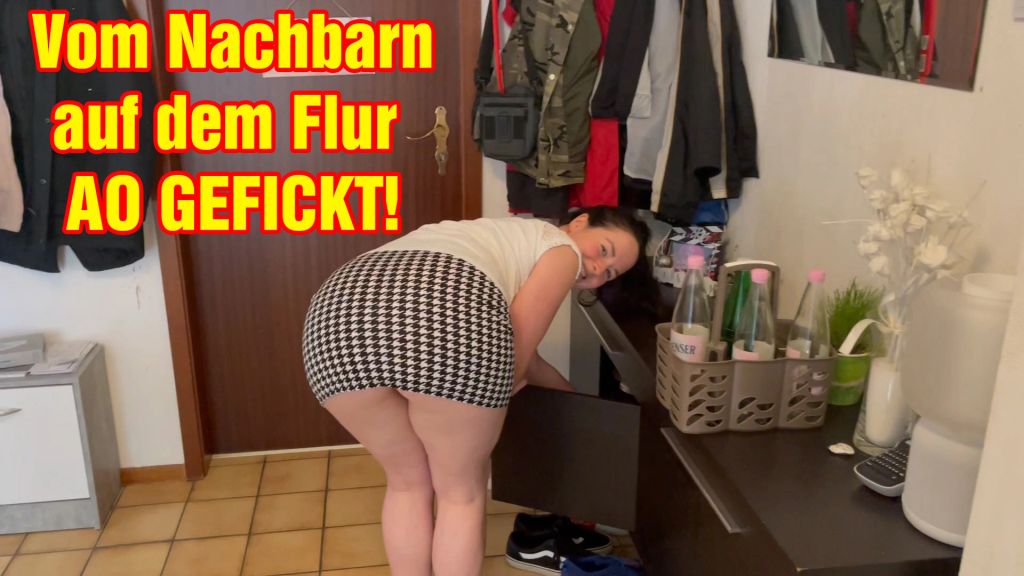 sexy foto nr. 10 von Vom Nachbarn auf dem Flur AO weggefickt!
