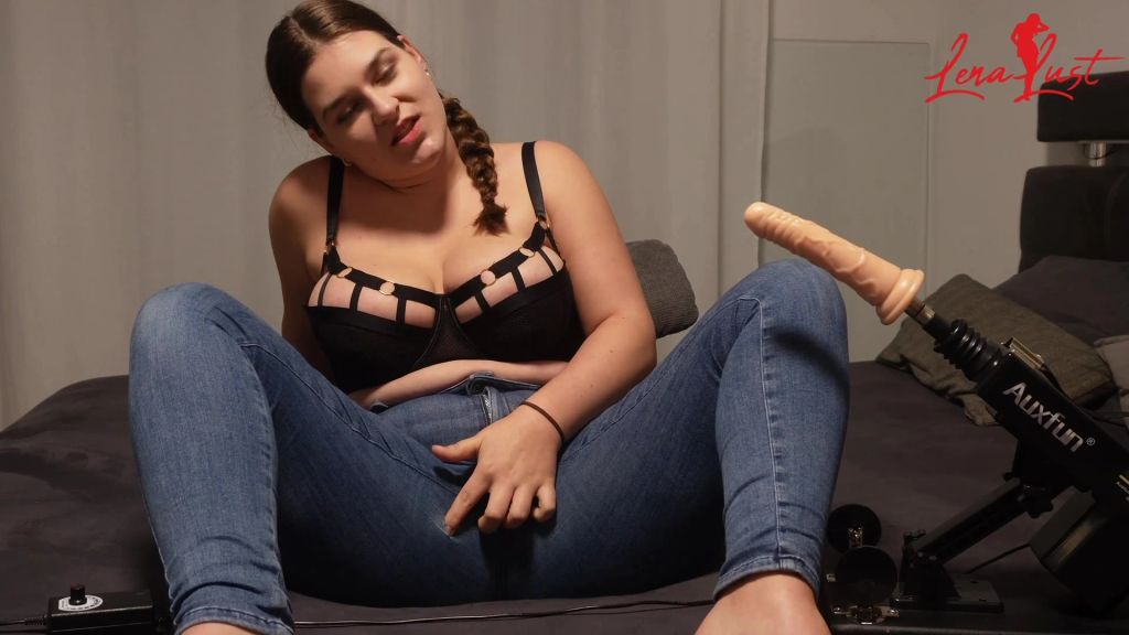 sexy foto nr. 2 von Jeans zerrissen und dann kam die Fickmaschine