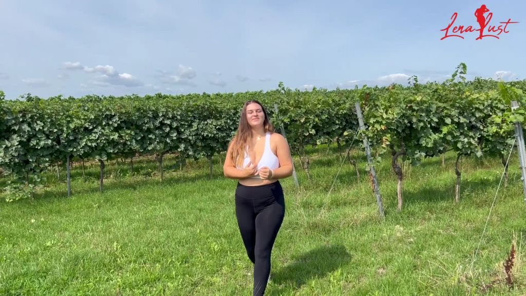 sexy foto nr. 1 von Nasses Outdoor Abenteuer Pisse