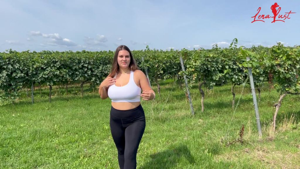 sexy foto nr. 3 von Nasses Outdoor Abenteuer Pisse