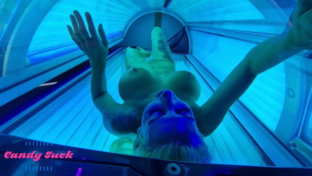 sexy foto nr. 4 von Spanner beobachtet mich im Solarium