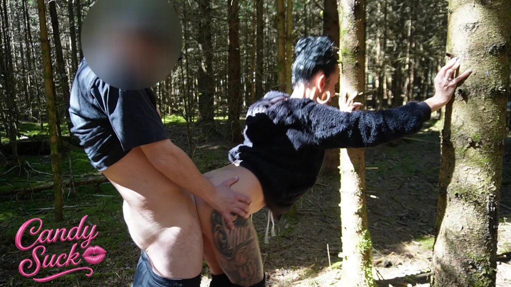 sexy foto nr. 7 von Todes Creepy....Notgeil im wald, Ficken statt wixxen