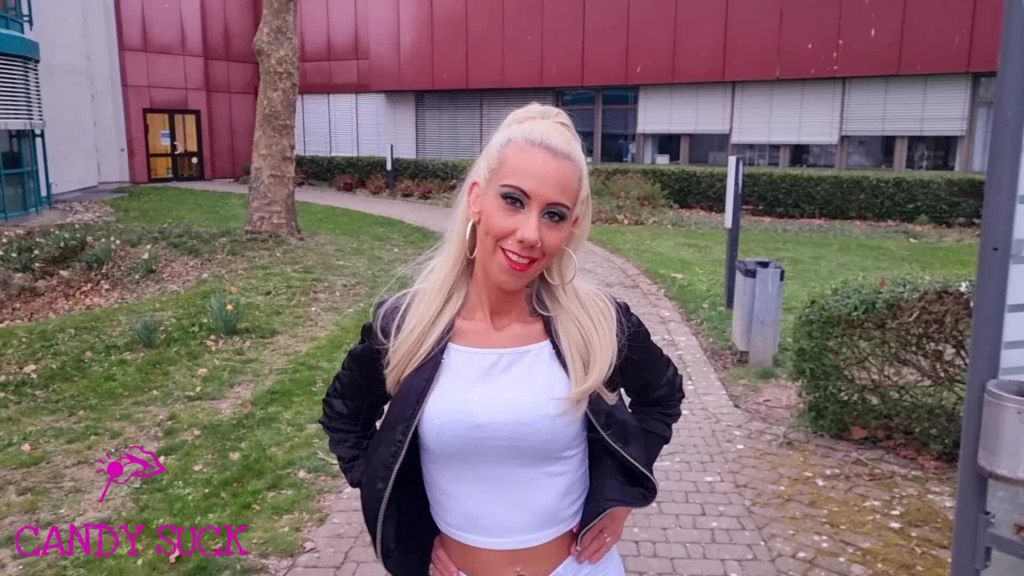 sexy foto nr. 2 von Smoking Blowjob, ich schlucke dein Sperma