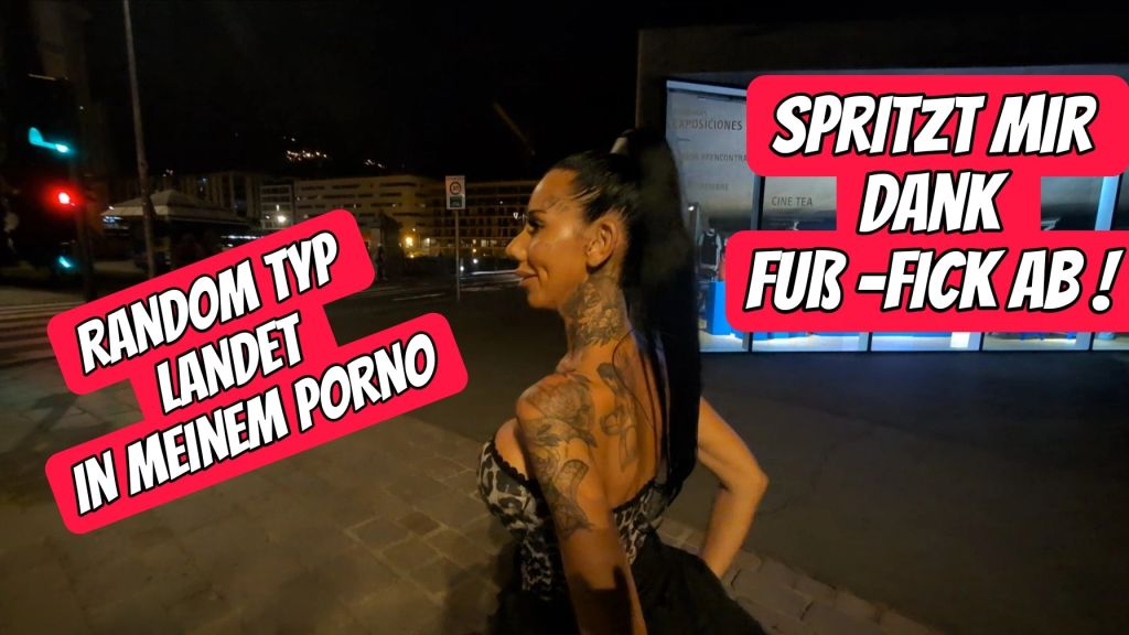 Random Typ landet in meinem Porno spritzt mir dank FußFick a