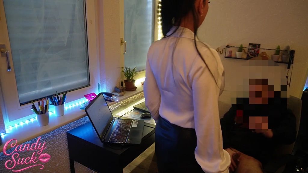 sexy foto nr. 5 von Seine Eier zerfetzen, 2 Mal hintereinander abgespritzt