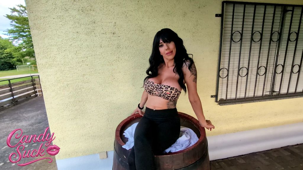 sexy foto nr. 2 von ANGEBLICHER PROFI-FICKER ENTPUPPT SICH ALS SCHNELLSPRITZER