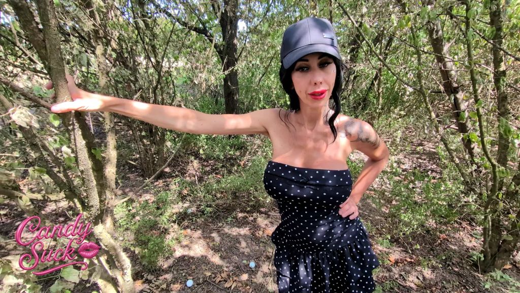 sexy foto nr. 1 von HOLE IN ONE! SEIN HARTER SCHLÄGER LOCHT DIE SAHNE DIREKT EIN