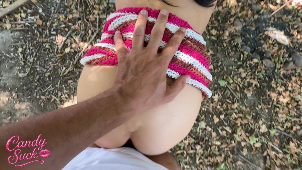 Vorschaubild 8 zum Video „CANDYS DREI LÖCHER, ZWEI MELONEN & EIN HEFTIGER CUMSHOT“