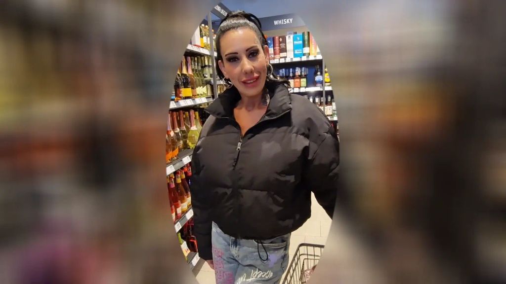 sexy foto nr. 2 von ANAL CREAMPIE IM SUPERMARKT