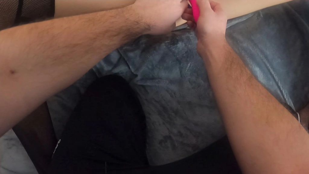 sexy foto nr. 6 von Hilflos der Lust ausgeliefert
