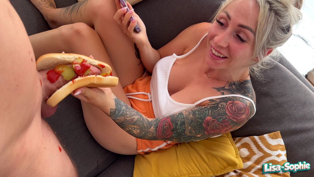 sexy foto nr. 2 von PERVERS ABER GEIL - Überraschung endet im Fickrausch !