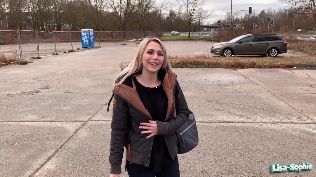 sexy foto nr. 1 von Krasser Parkplatz Fist - und die Autos fuhren direkt vorbei