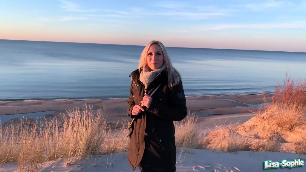 sexy foto nr. 2 von Public Fist am Ostsee Strand !