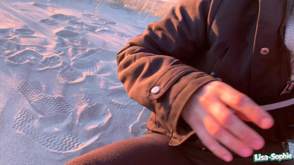sexy foto nr. 8 von Public Fist am Ostsee Strand !