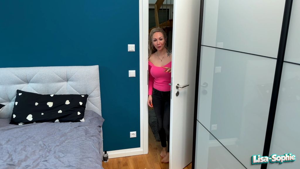 sexy foto nr. 2 von Von ihrem Daddy zum Sex verführt