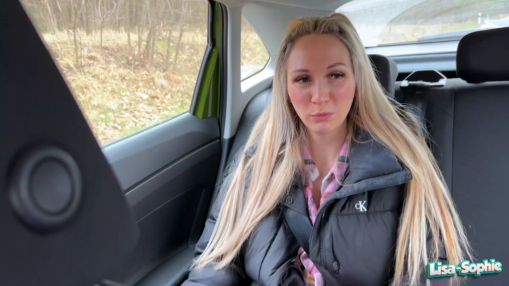 sexy foto nr. 2 von FUCK !!! Cumshot vom Uber Fahrer - Statt Geld gab es meine..