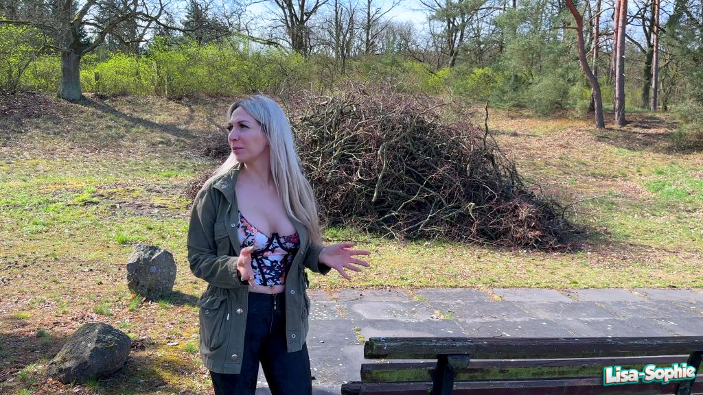 sexy foto nr. 1 von Das ehrenlose Flittchen vom Osterfeuer