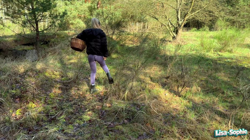 sexy foto nr. 1 von Aufgerissen und zerfickt - Ausflug endet im Fickdisaster