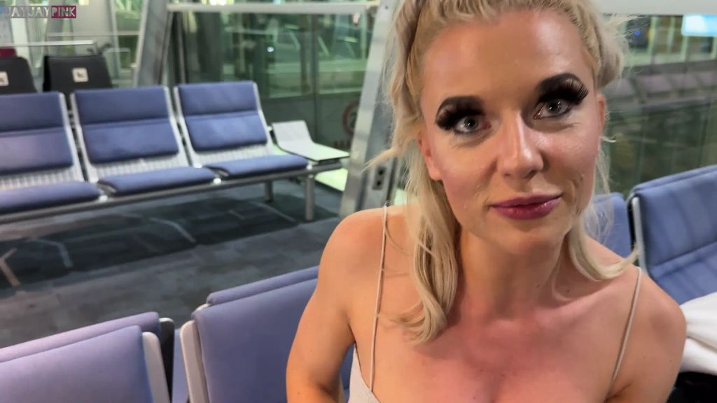 sexy foto nr. 2 von FLUGHAFEN FANFICK !! VOM USER ERKANNT UND VOLLGEWIXXT!!