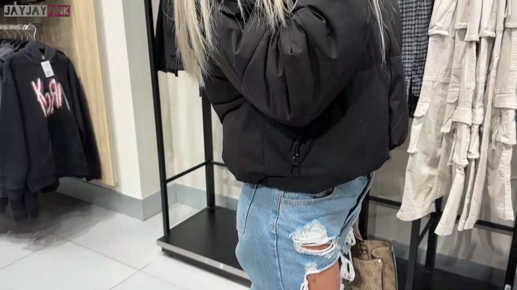 sexy foto nr. 1 von VOM USER BEIM SHOPPEN ERKANNT!! WEGGEFICKT UND VOLLGEWIXXT!!