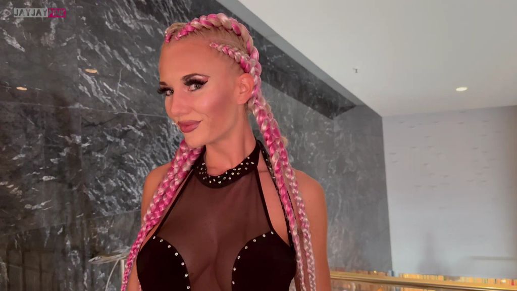 sexy foto nr. 2 von VENUS FANFICK 2025!! MIT CREAMPIE MUSCHI ÜBER DIE MESSE!!