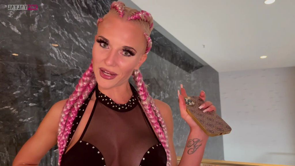 sexy foto nr. 3 von VENUS FANFICK 2025!! MIT CREAMPIE MUSCHI ÜBER DIE MESSE!!